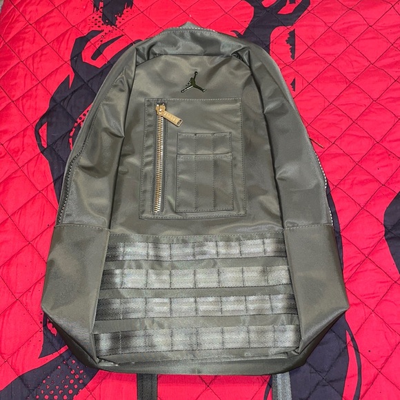 Nike Air Jordan Backpack Olive Green Boy's - Picture 1 of 8